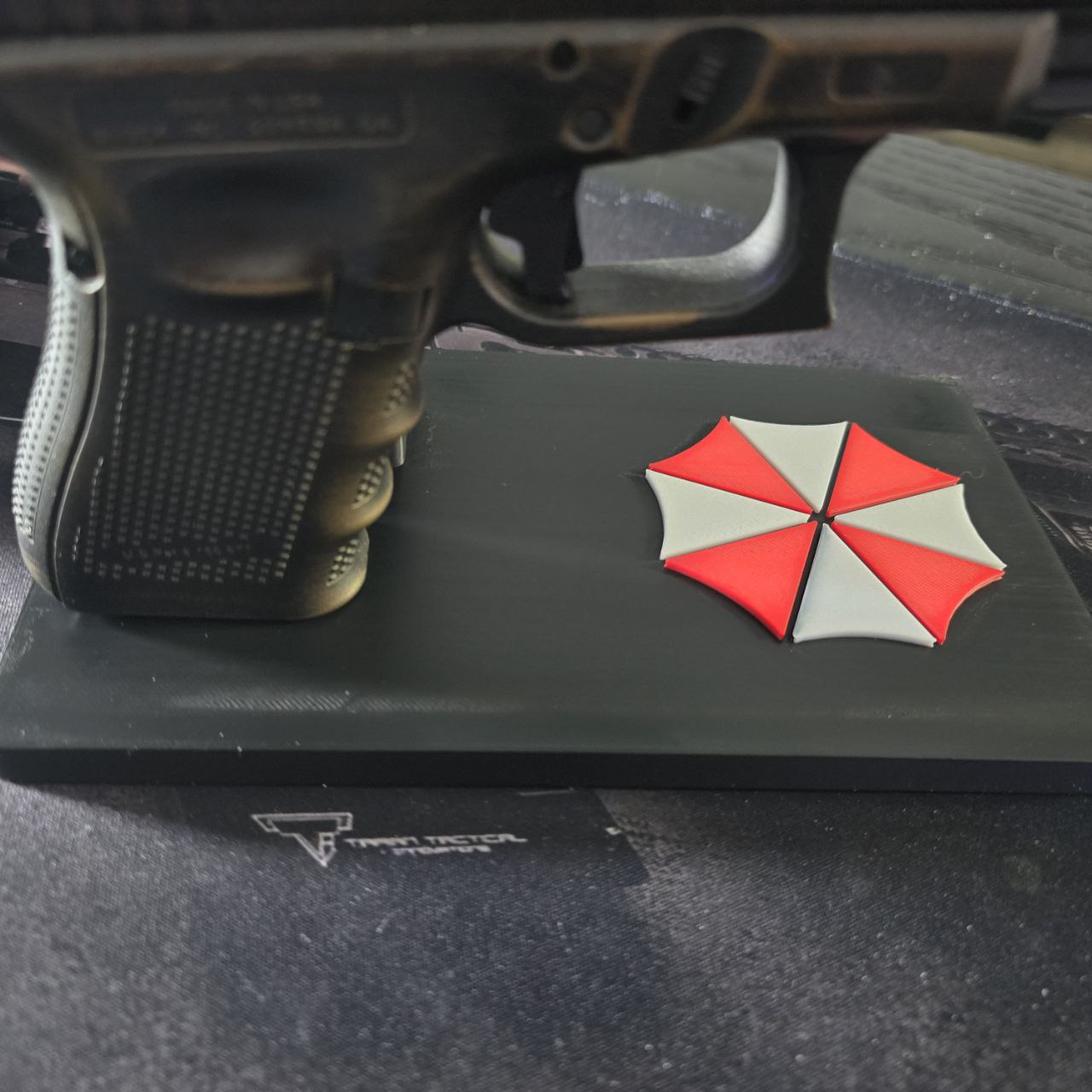 Umbrella GLock Display Stand