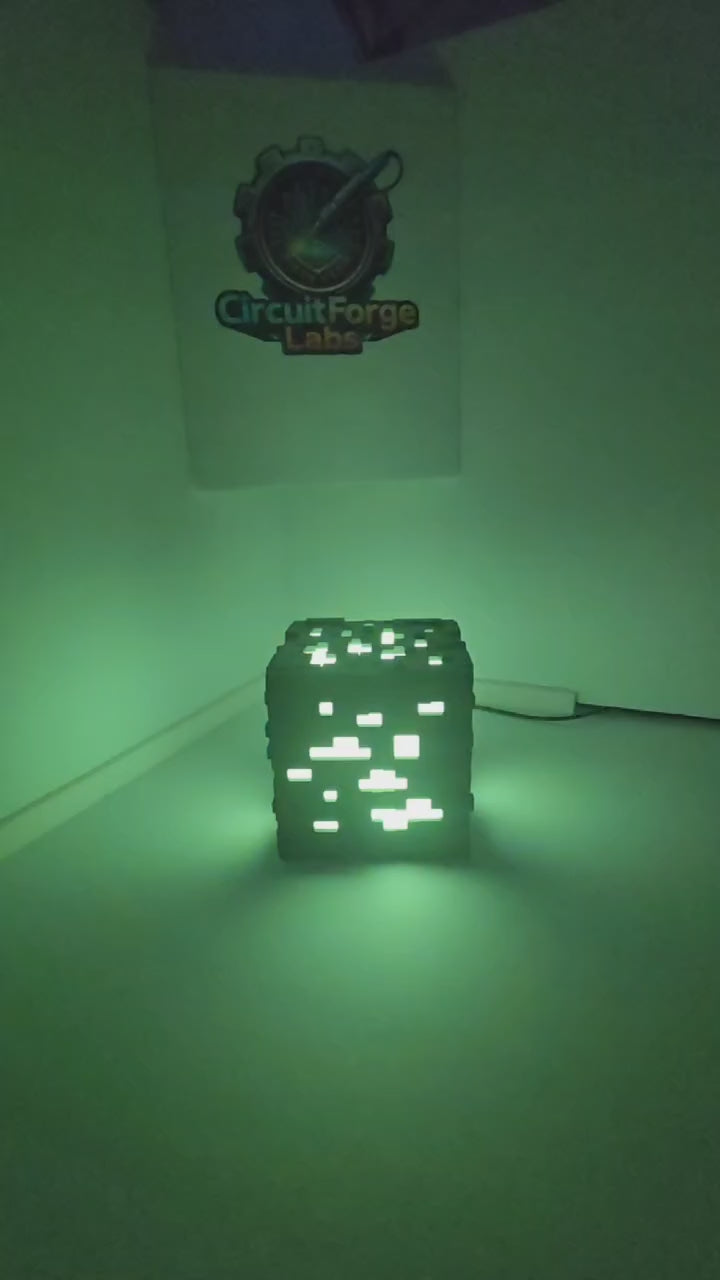 PixelCube RGB Smart Lamp – USB Powered ESP32 WLED Gaming Light