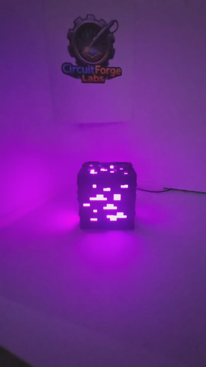 PixelCube RGB Smart Lamp – USB Powered ESP32 WLED Gaming Light